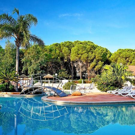 Camping International Calvi  Buitenkant foto