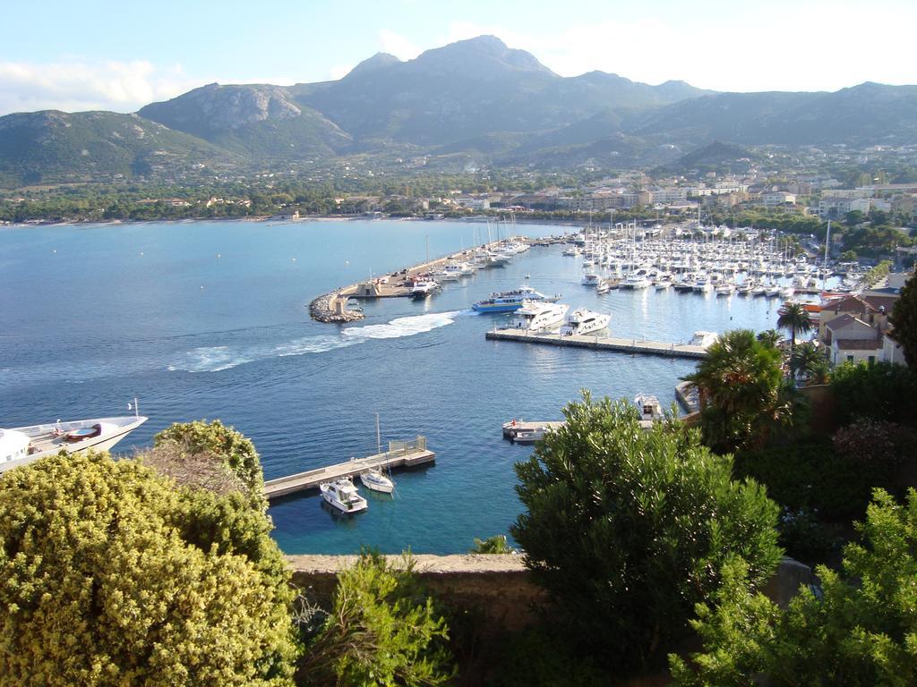 Camping International Calvi  Buitenkant foto