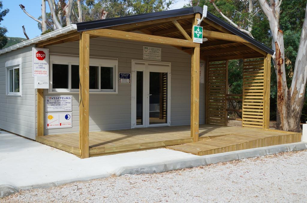 Camping International Calvi  Buitenkant foto